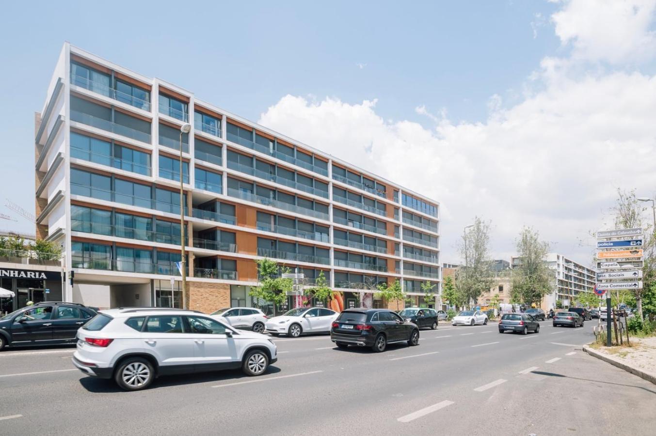 Ade - 2 Bedrooms And Parking In Alcantara Apartamento Lisboa